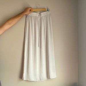 Satin skirt with side slit